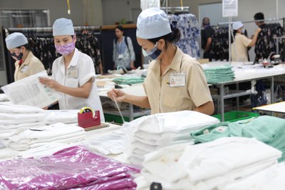 Building business resilience during and after the COVID 19 pandemic has become one of the most important topics for garment manufacturers. Find out about recommended measures for factory managers in the new guides from ILO.